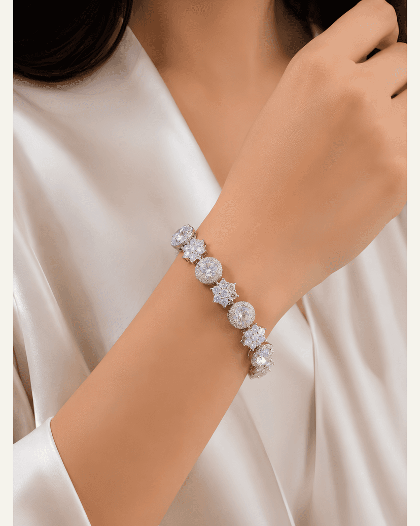 Premium Rose Gold Interlocking Bracelet